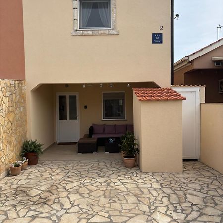 Holiday House Matej 维尔 外观 照片