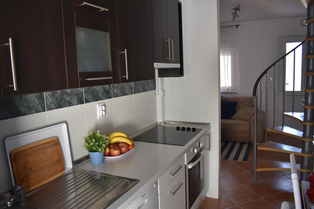 Holiday House Matej 维尔 外观 照片