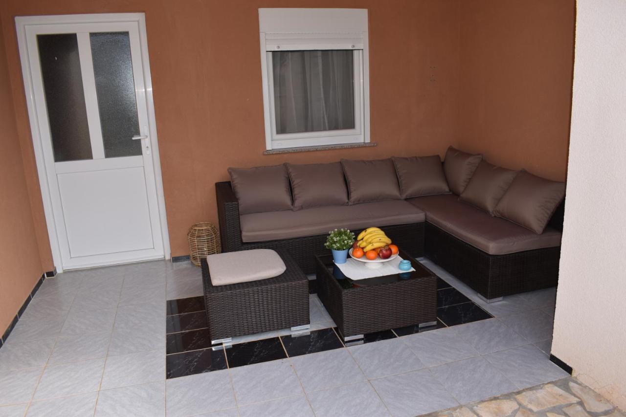 Holiday House Matej 维尔 外观 照片